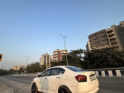 2010 Honda City 1.5 V AT Exclusive 1
