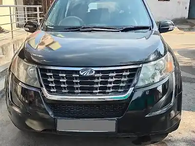 Second Hand महिंद्रा XUV500 w6 in कोरबा