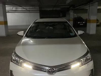 Second Hand Toyota Corolla Altis G Petrol in North 24 Parganas