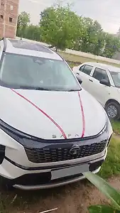 2025 Tata Safari Smart (O) 7 STR 1