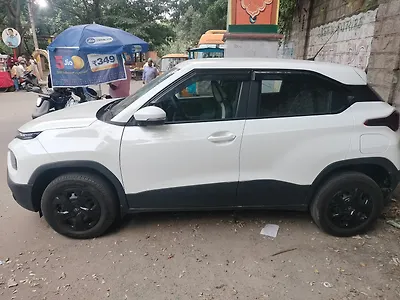 2025 Tata Punch Pure MT