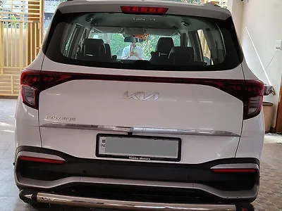 Second Hand Kia Carens Prestige 1.5 Diesel MT 7 STR in Bhimavaram