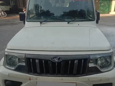 2020 Mahindra Bolero B4 1
