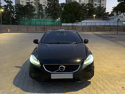 Second Hand Volvo V40 D3 Kinetic in Chengalpattu