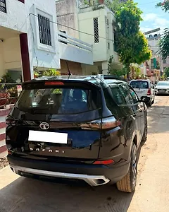 2022 Tata Safari XT Plus 1 2022 Tata Safari XT Plus 1