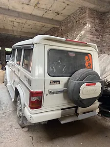 2011 Mahindra Bolero SLX BS IV 1 2011 Mahindra Bolero SLX BS IV 1