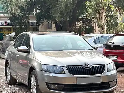 Second Hand स्कोडा ऑक्टाविया एक्टिव 1.4 tsi in औरंगाबाद