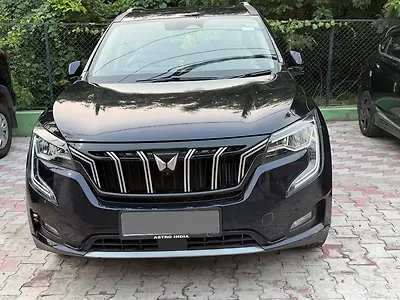 2023 Mahindra XUV700 AX 7 Luxury Pack Petrol AT 7 STR [2023-2024] 1