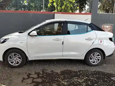 Second Hand हुंडई ऑरा एस 1.2 सीएनजी in बरदोली