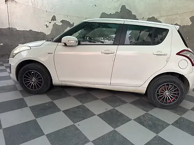 2015 Maruti Suzuki Swift ZDi 1 2015 Maruti Suzuki Swift ZDi 1