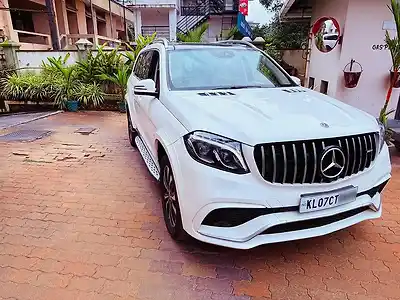 Second Hand मर्सिडीज़ बेंज़ जीएलएस ग्रैंड एडिशन डीज़ल in कोची