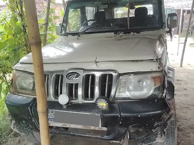 2011 Mahindra Bolero SLE BS IV 1