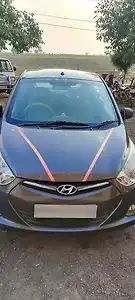 2017 हुंडई ईऑन मैग्ना + 1