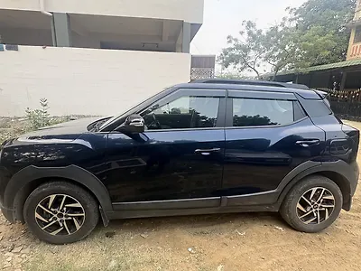 2024 Mahindra XUV 3XO AX5 Diesel 1.5L Turbo Automatic (AMT) 1 2024 Mahindra XUV 3XO AX5 Diesel 1.5L Turbo Automatic (AMT) 1