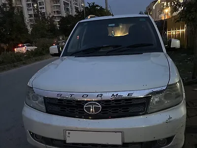 2015 Tata Safari 4x2 EX DiCOR 2.2 VTT 1