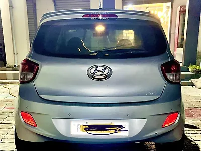 2014 Hyundai Grand i10 Magna 1.1 CRDi [2013-2016] 1