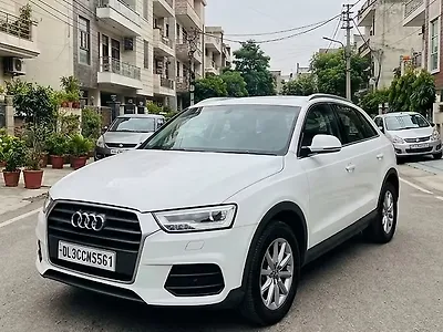 2018 Audi Q3 30 TDI Premium FWD 1