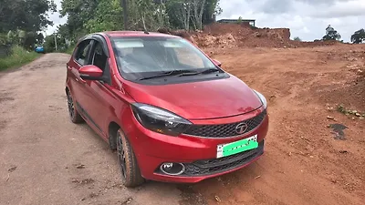 2019 Tata Tiago Revotron XZ 1 2019 Tata Tiago Revotron XZ 1
