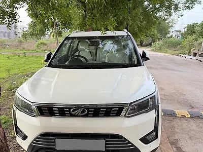 2020 Mahindra XUV300 W8 (O) 1.5 Diesel [2020] 1