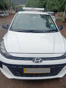 2024 Hyundai Aura E Petrol Manual 1 2024 Hyundai Aura E Petrol Manual 1