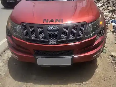 2015 महिंद्रा XUV500 w6 1