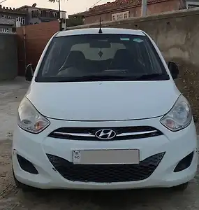 2011 हुंडई i10 एरा 1.1 एलपीजी 1