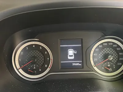 2024 Hyundai Grand i10 NIOS Magna Petrol Manual 1 2024 Hyundai Grand i10 NIOS Magna Petrol Manual 1