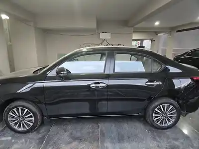 2026 होंडा अमेज ZX Petrol Automatic 1