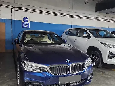 2019 BMW 5-Series 530i M Sport 1 2019 BMW 5-Series 530i M Sport 1