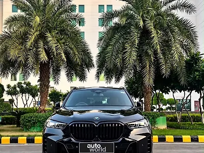 2023 BMW X5 xDrive40i M Sport 1