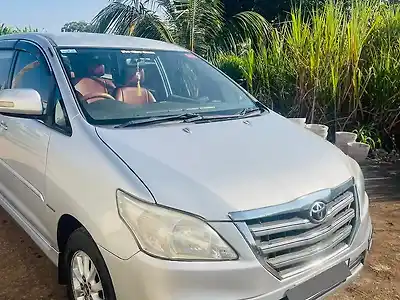 Second Hand टोयोटा इनोवा 2.5 vx 7 str in सांगली