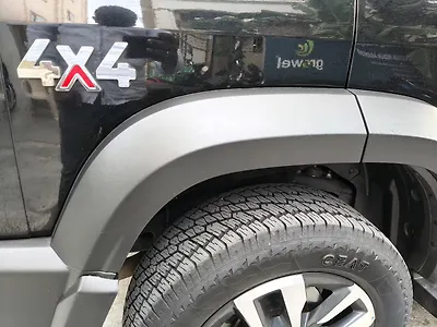 2025 Mahindra Thar Roxx AX7 L 4WD Diesel 2.2L Turbo Automatic 1