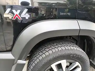2025 महिंद्रा थार रॉक्स AX7 L 4WD Diesel 2.2L Turbo Automatic 1