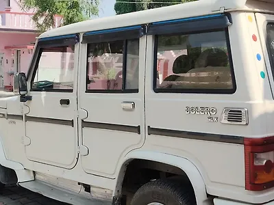 2013 Mahindra Bolero SLX BS IV 1