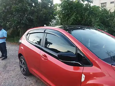 2023 टाटा अल्ट्रोज़ xz पेट्रोल 1