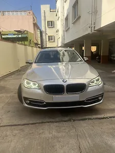 2013 BMW 5-Series 520d Luxury Line 1 2013 BMW 5-Series 520d Luxury Line 1