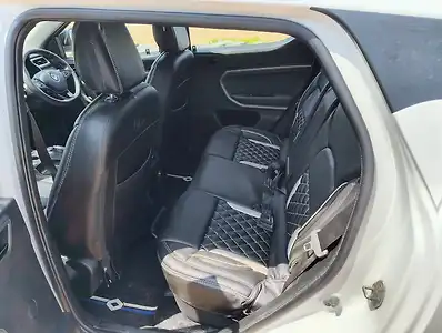 2021 Renault Kiger RXZ Turbo CVT 1