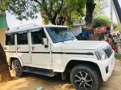 Second Hand महिंद्रा बोलेरो b4 in बंदा