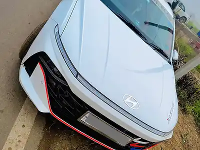 Second Hand हुंडई वरना sx 1.5 एमपीआई in अलवर