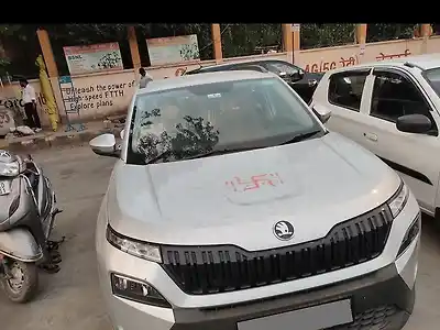 Second Hand स्कोडा कायलाक Classic Petrol Turbo Manual in Prayagraj
