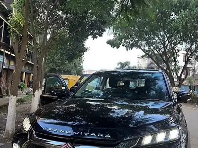 2025 मारुति सुज़ुकी ग्रैंड विटारा Alpha Plus (O) 2WD Hybrid (Electric + Petrol) 1.5L Automatic (e-CVT) Dual Tone 1