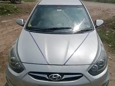 2011 हुंडई वरना फ़्लूइडिक 1.6 crdi 1