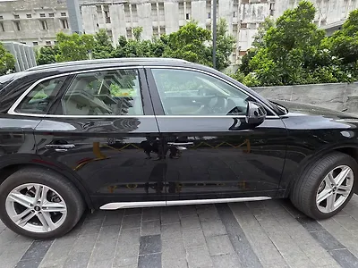 2022 Audi Q5 Technology 45 TFSI [2021-2024] 1