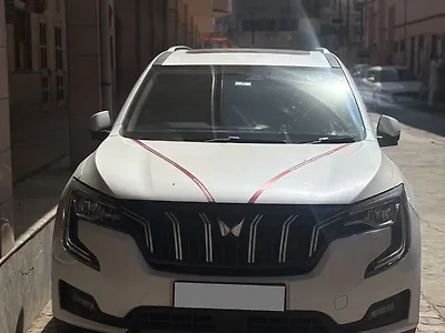 2022 Mahindra XUV700 AX 7 Diesel AT 7 STR [2021] 1