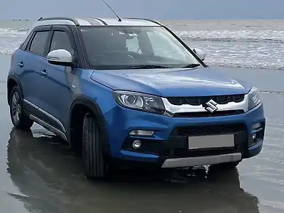 Second Hand मारुति सुज़ुकी विटारा ब्रेज़ा ज़ेडडीआई प्लस  ड्यूल टोन in गोकक