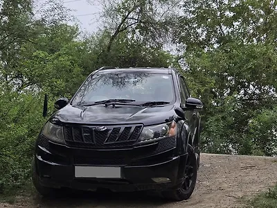 Second Hand Mahindra XUV500 W8 AWD in Kanpur Dehat