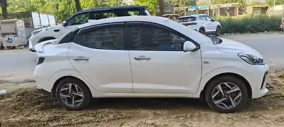 2024 हुंडई ऑरा SX Plus Petrol Automatic 1