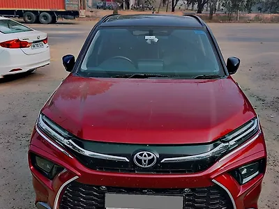 Second Hand Toyota Urban Cruiser Hyryder V AT NeoDrive [2022-2023] in Panchkula