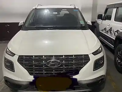 Second Hand हुंडई वेन्यू s(o) 1.5 crdi in वडोदरा