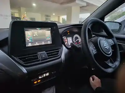 2024 मारुति सुज़ुकी फ्रॉन्क्स डेल्टा प्लस (O) 1.2-लीटर एमटी 1 2024 मारुति सुज़ुकी फ्रॉन्क्स डेल्टा प्लस (O) 1.2-लीटर एमटी 1